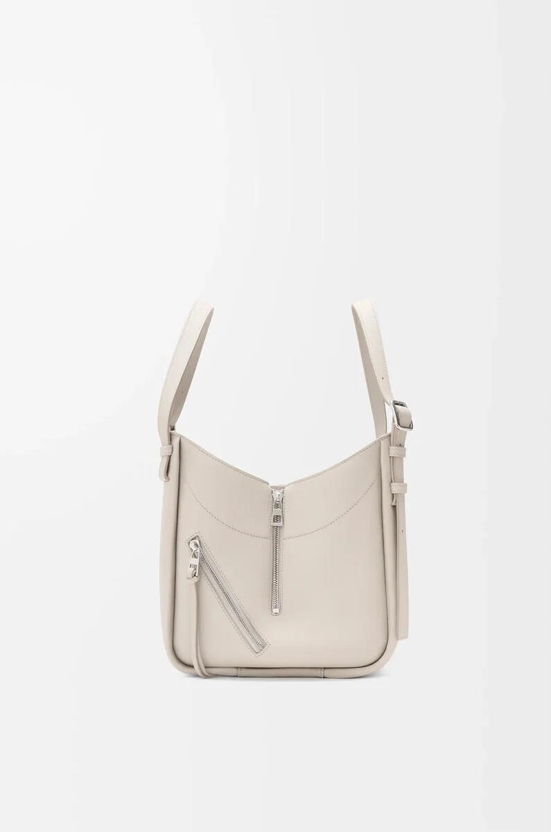 bolso hammock flip en piel de becerro clásica light ghost