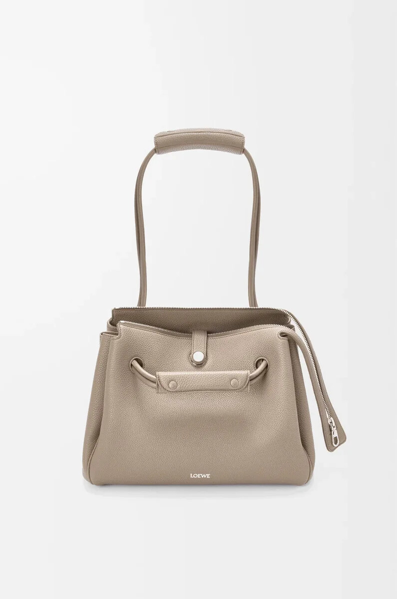 bolso mediano madrid en piel de becerro granulada flexible color arcilla
