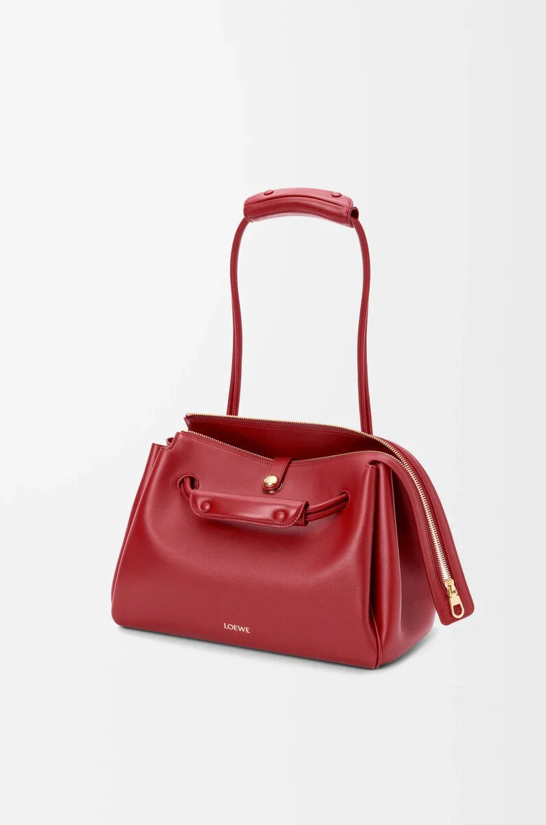 bolso mediano madrid en piel de becerro flexible color rojo quemado