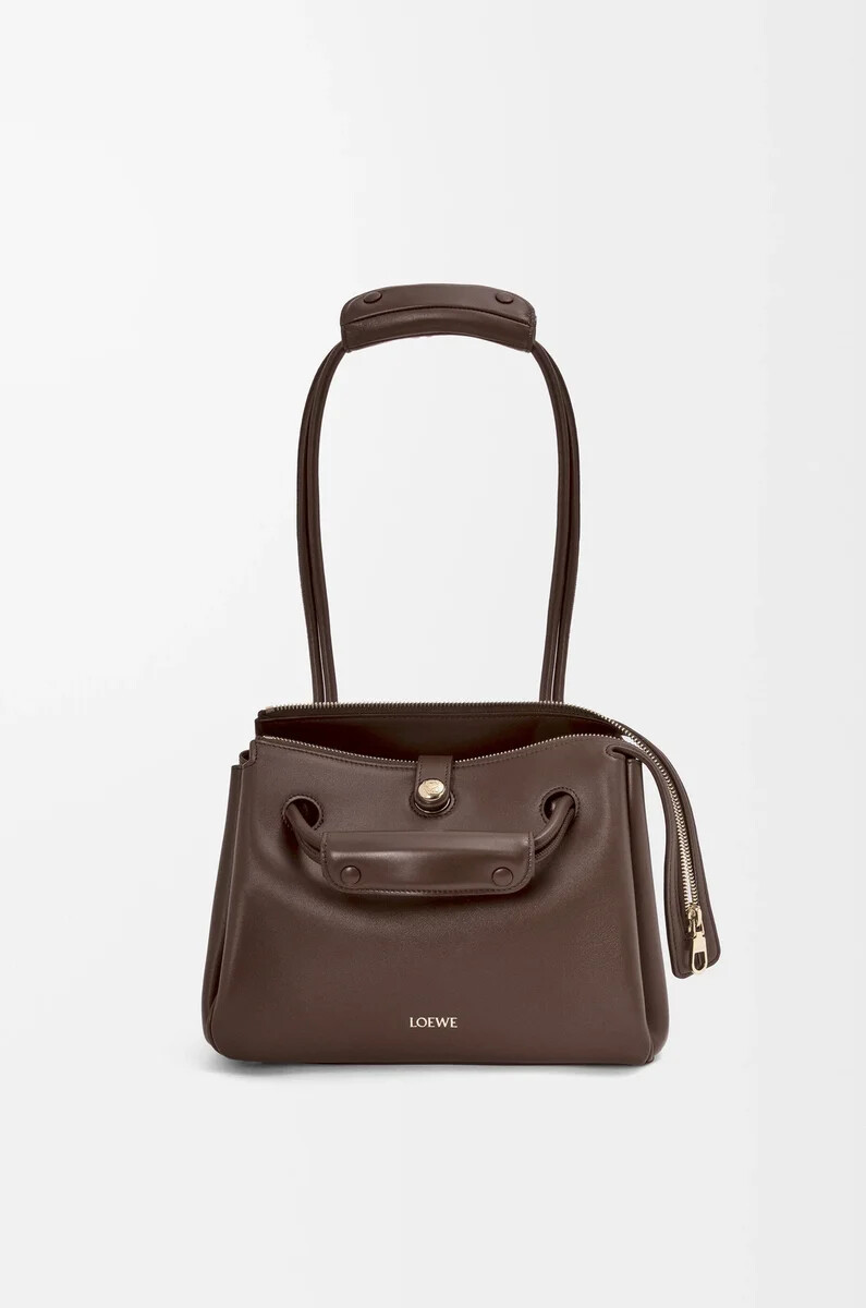 bolso pequeño madrid en piel de becerro flexible color castaño oscuro