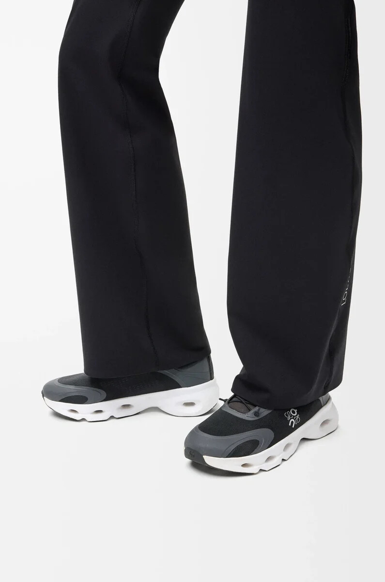 zapatillas cloudsolo negroblanco