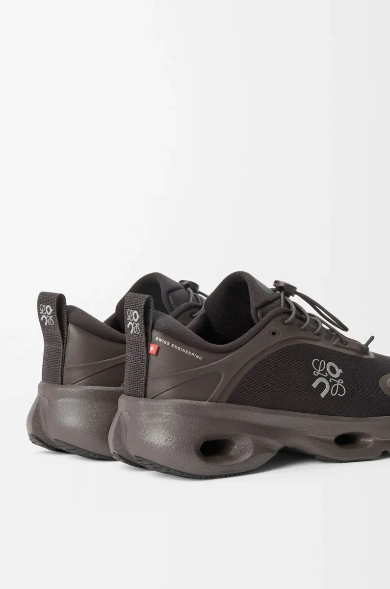 zapatillas cloudsolo marrón oscuronegro