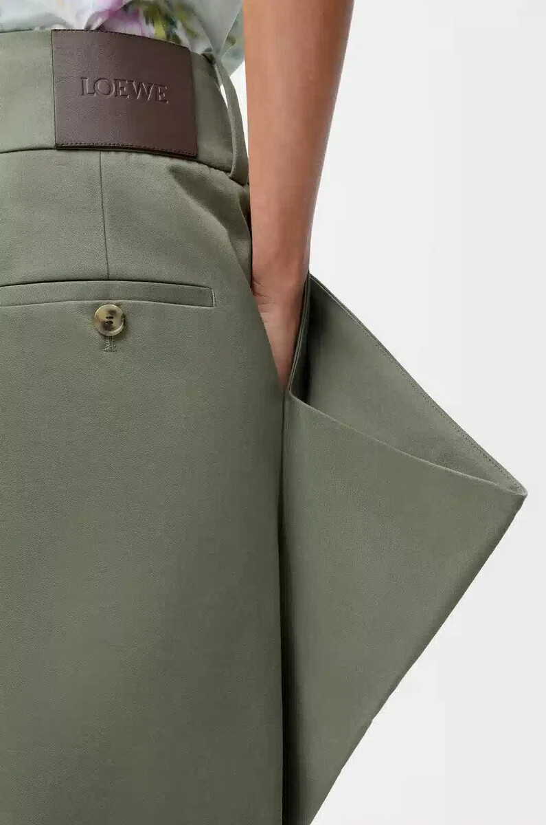 pantalón en algodón verde caqui