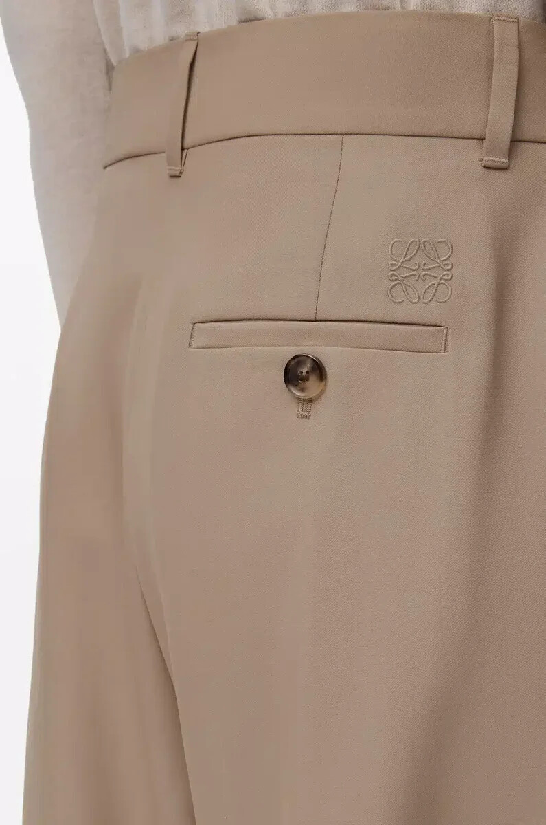 pantalón barril de lana arena