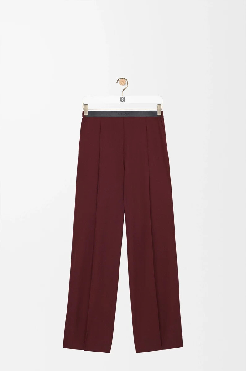 pantalones de lana color burdeos