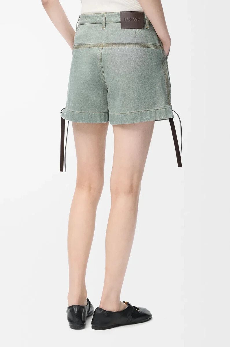pantalones cortos de trabajo en denim verde caqui