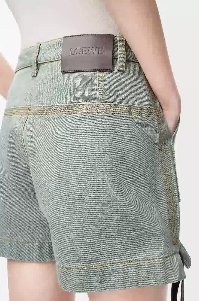 pantalones cortos de trabajo en denim verde caqui