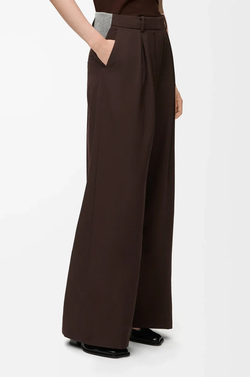 pantalones de lana color marrón