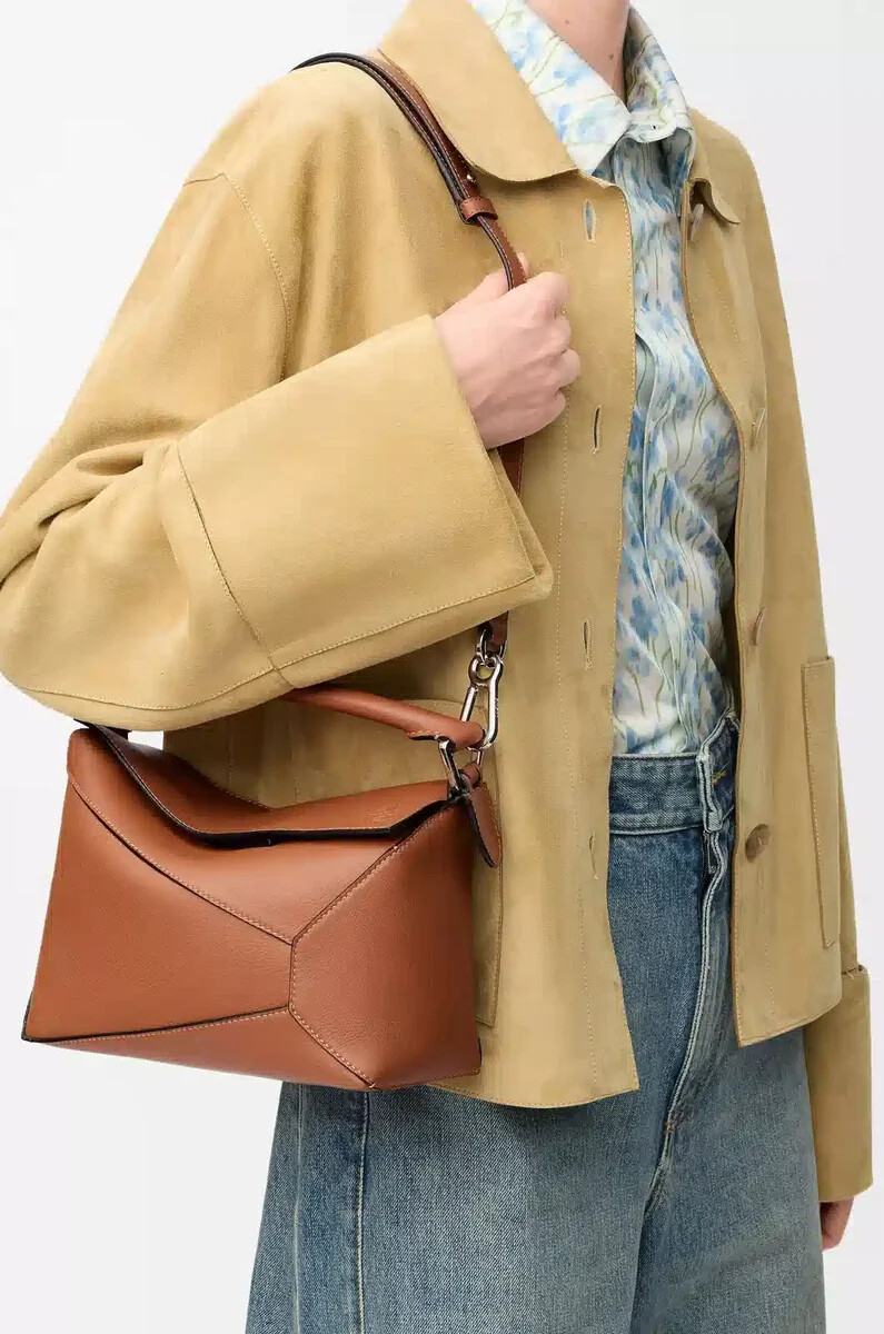 bolso pequeño puzzle edge en piel de becerro clásica color tostado