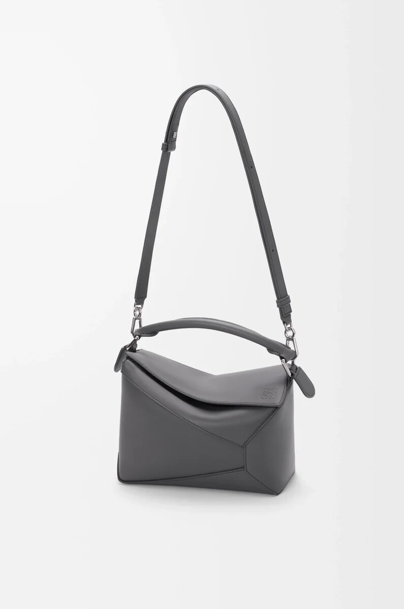 bolso pequeño puzzle edge en piel de becerro clásica color pizarra
