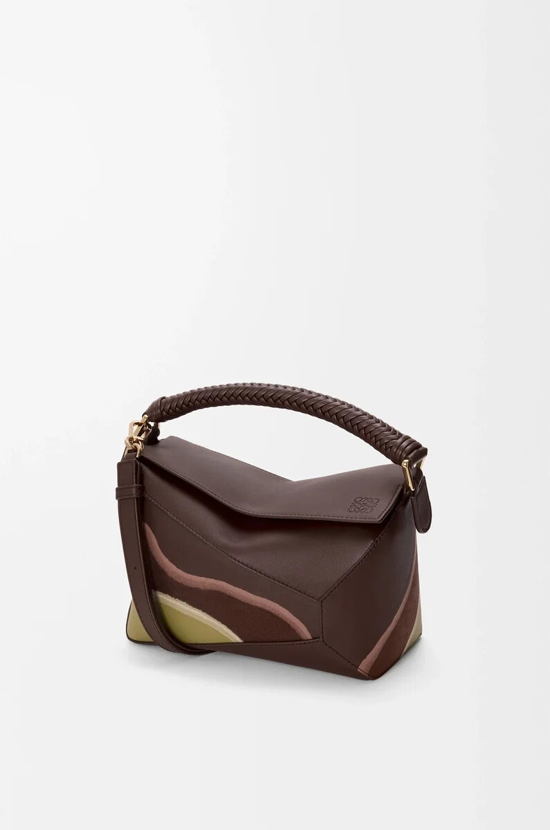 bolso pequeño puzzle edge landscape en piel de becerro napa color chocolatemusgo claro