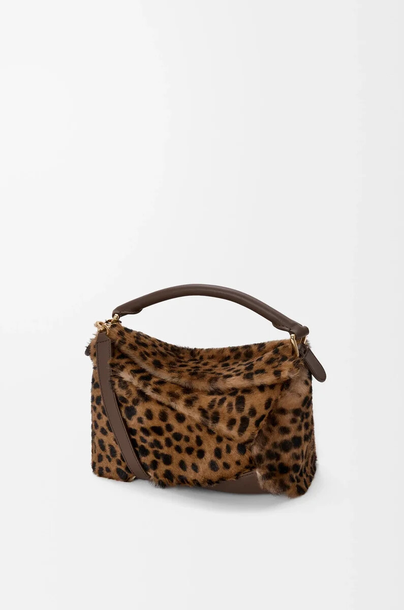 bolso pequeño puzzle edge de borrego estampado beigemarrón