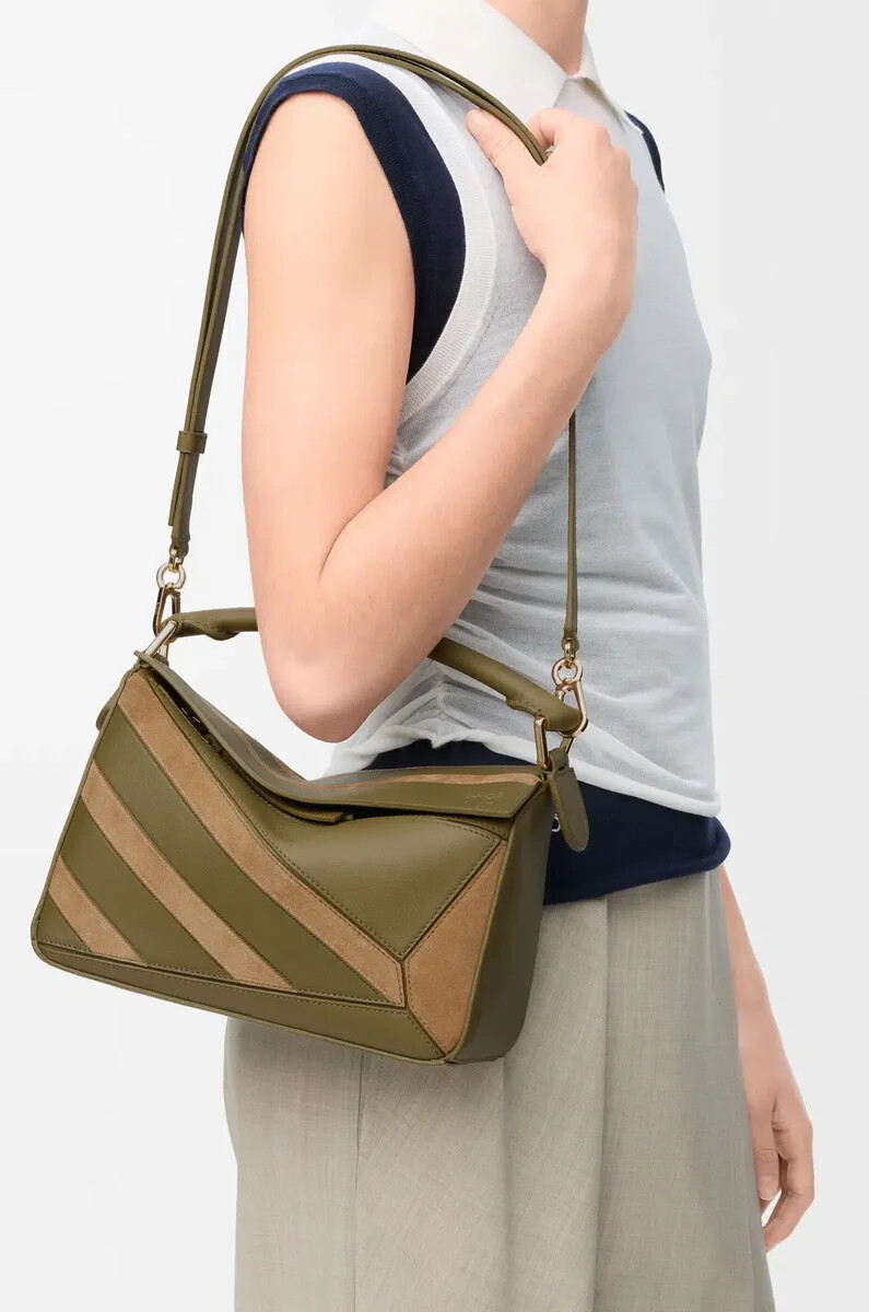bolso puzzle pequeño en piel de becerro clásica y ante color olivadorado