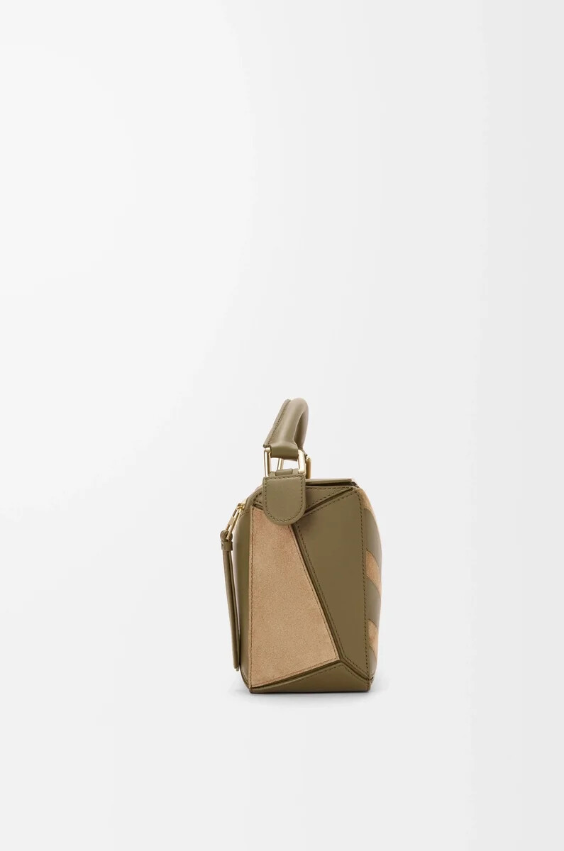 bolso puzzle pequeño en piel de becerro clásica y ante color olivadorado