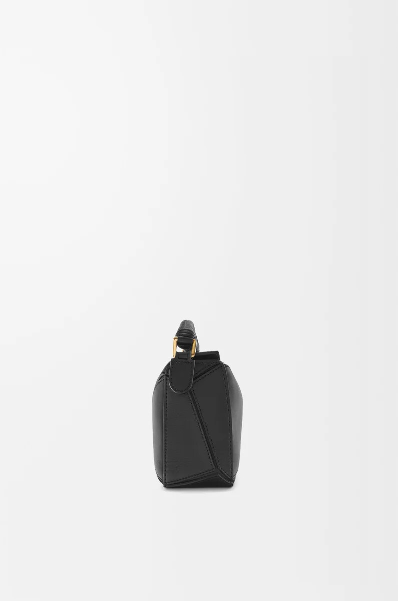 bolso mini puzzle en piel de becerro lisa negro