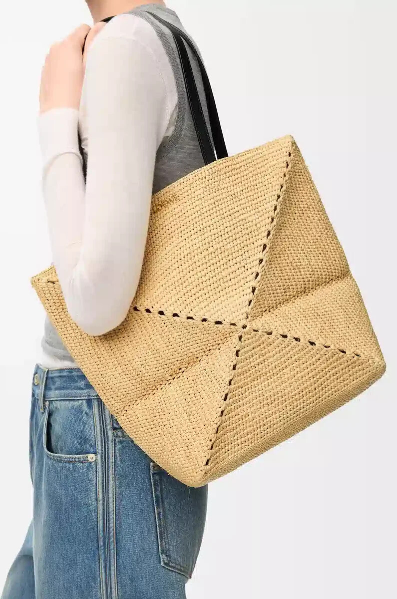 bolso tote mediano puzzle fold en rafia natural