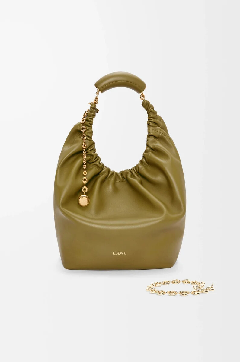 bolso mediano de piel de cordero napa suave color oliva