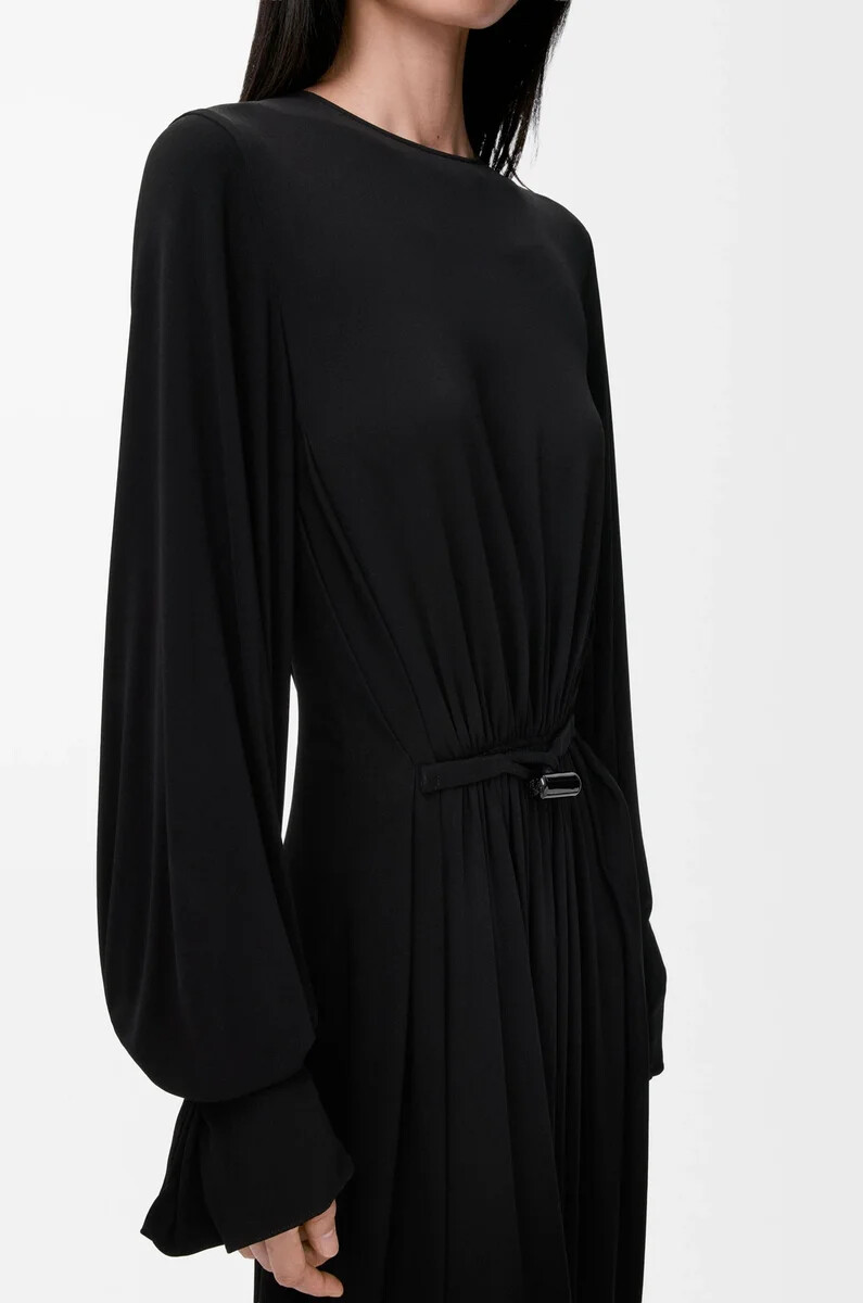 vestido en viscosa negro