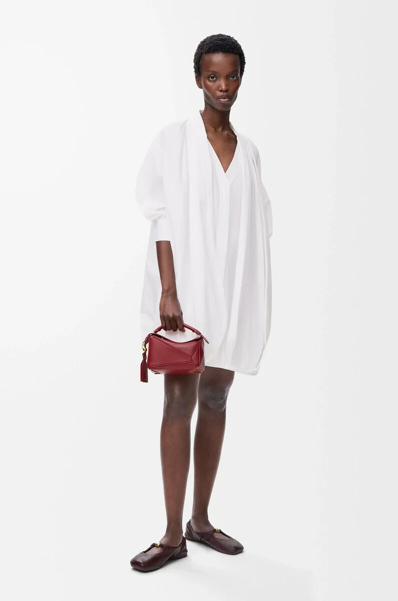 vestido drapeado en algodón blanco