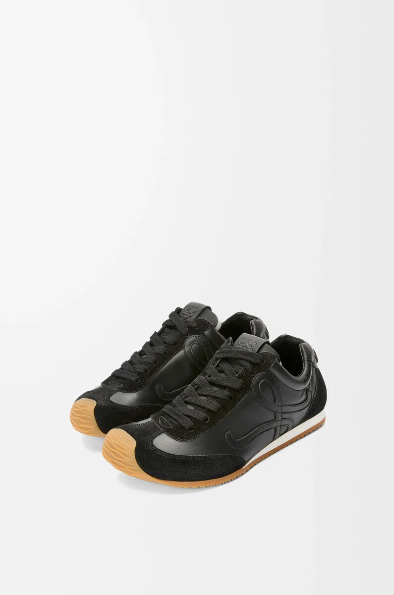 ballet runner 2.0 en suave piel de becerro negra
